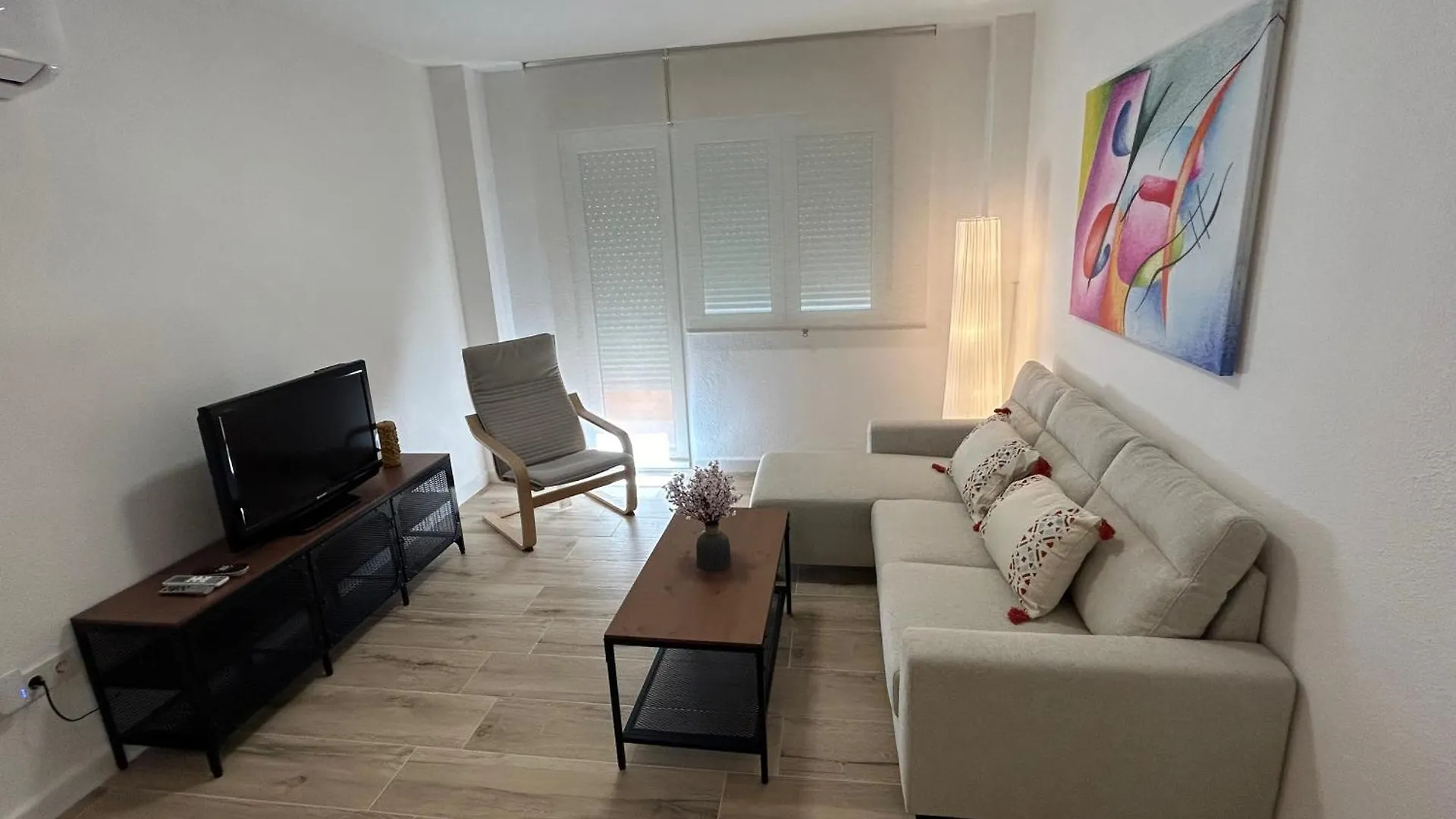 Modern And Bright Close To The Station Cordoba Daire