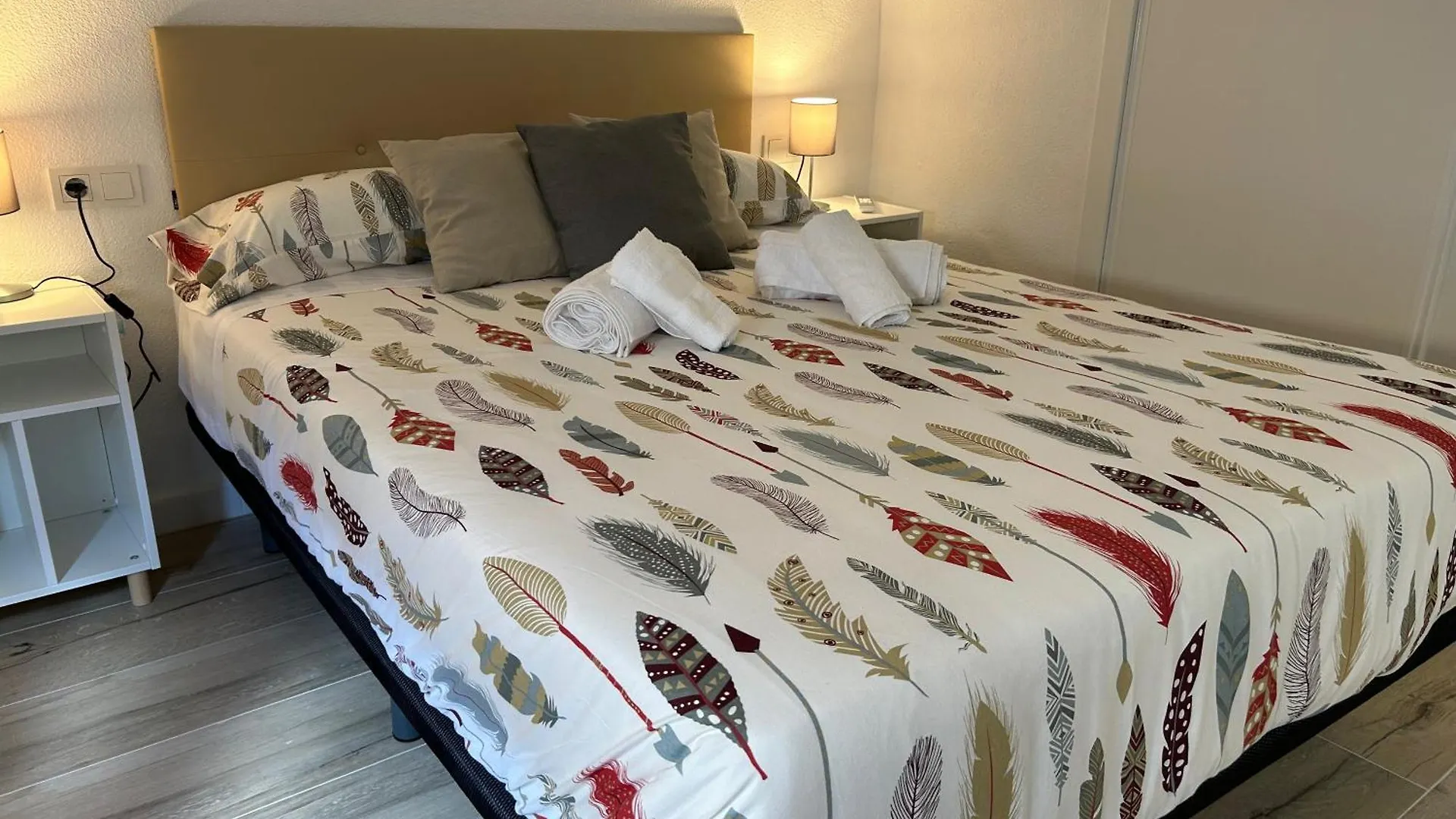 Modern And Bright Close To The Station Cordoba Spain